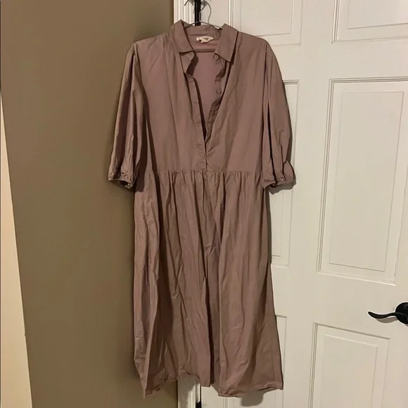 Elegant Mauve Midi Dress - Picture 1 of 1